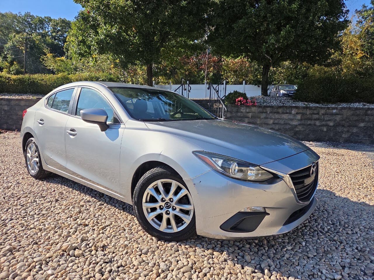 Used 2014 MAZDA MAZDA3 i Touring w/ Technology Package FWD image 24