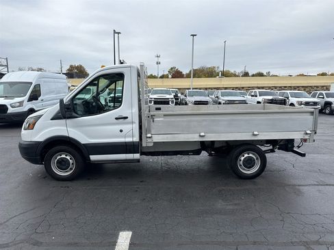 Used 2019 Ford Transit 250 138 image 5