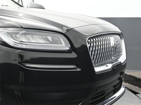 Used 2022 Lincoln Nautilus Reserve w/ Equipment Group 201A image 35