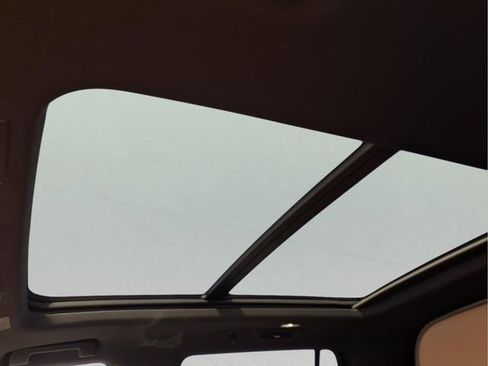 New 2026 Chevrolet Tahoe High Country image 19