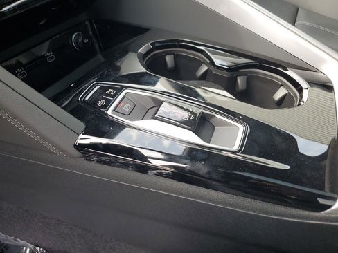 New 2026 Audi Q5 Premium image 15