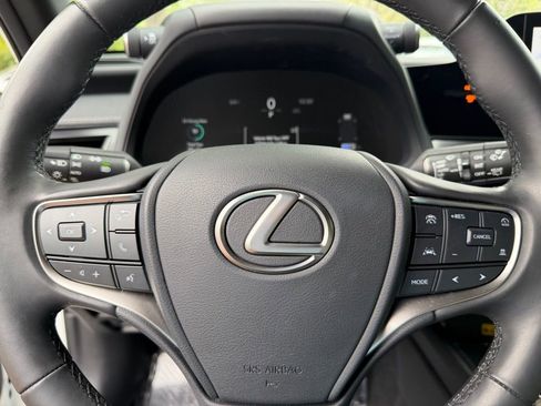 Used 2025 Lexus UX 300h FWD w/ Cold Area Package image 21