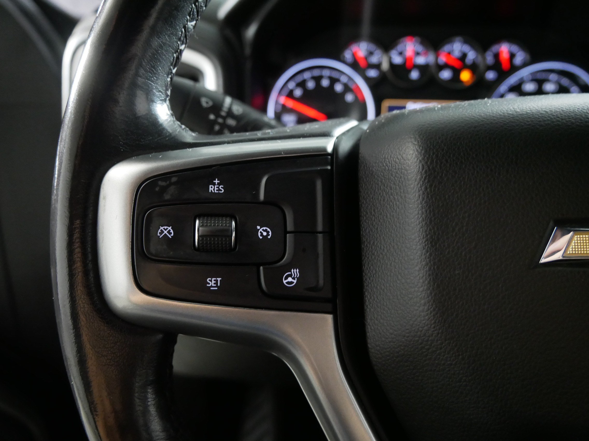 Used 2019 Chevrolet Silverado 1500 LT w/ All-Star Edition AWD/4WD image 27