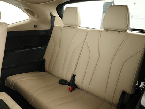 Used 2024 Acura MDX SH-AWD w/ Advance Package image 21