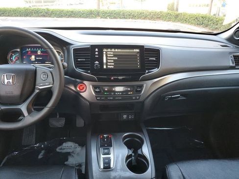 Used 2021 Honda Passport Sport image 14