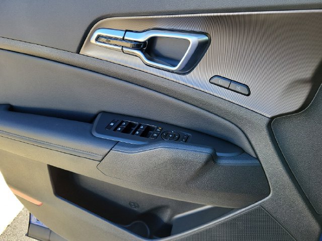 New 2026 Kia Sportage SX AWD/4WD image 21