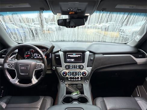 Used 2018 GMC Yukon XL SLT w/ Premium Edition image 23
