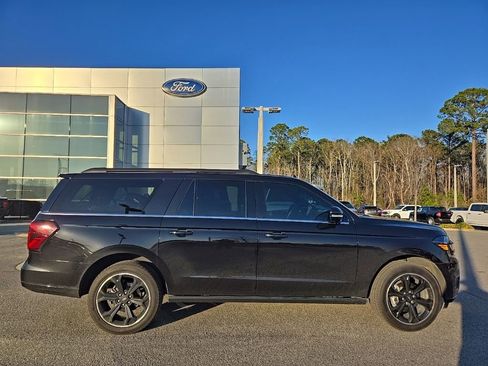Used 2024 Ford Expedition Max Limited image 2