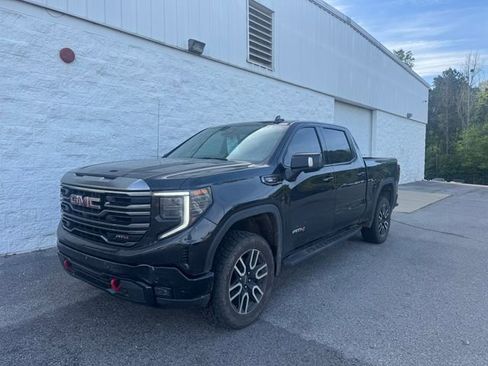 Used 2024 GMC Sierra 1500 AT4 w/ Technology Package image 1