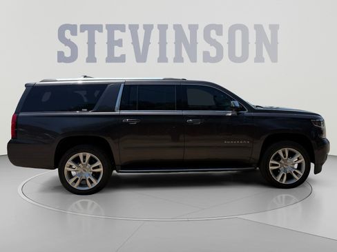Used 2018 Chevrolet Suburban Premier AWD/4WD image 6