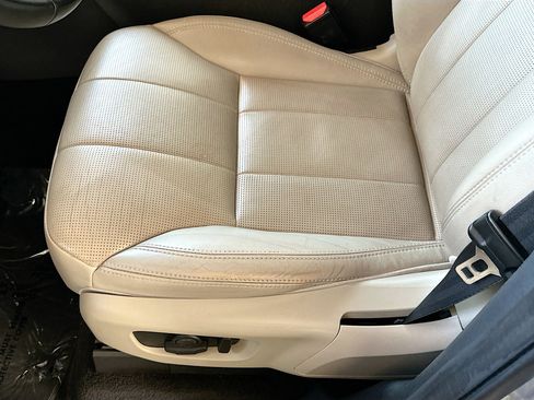 Used 2019 Land Rover Discovery HSE AWD/4WD image 20