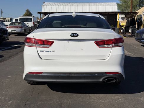 Used 2016 Kia Optima LX image 7