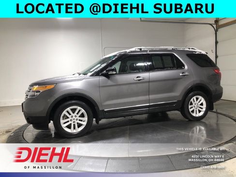 Used 2013 Ford Explorer XLT image 4