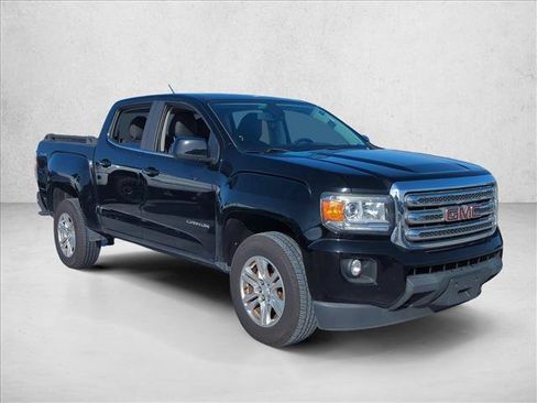 Used 2019 GMC Canyon SLE w/ SLE Convenience Package image 4