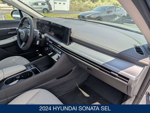 Certified 2024 Hyundai Sonata SEL AWD/4WD image 31