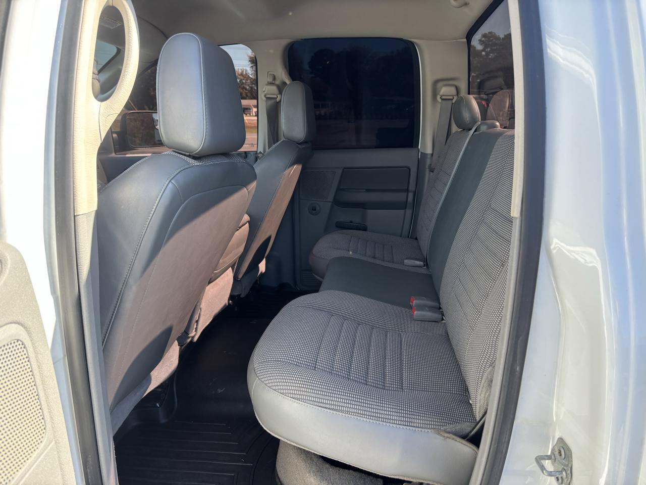 Used 2008 Dodge Ram 2500 Truck ST AWD/4WD image 12