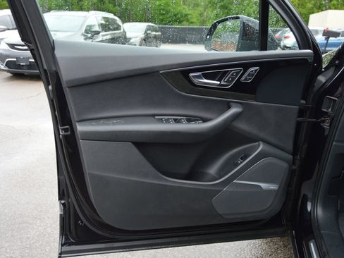 Used 2017 Audi Q7 3.0T Premium Plus w/ Premium Plus Package image 17