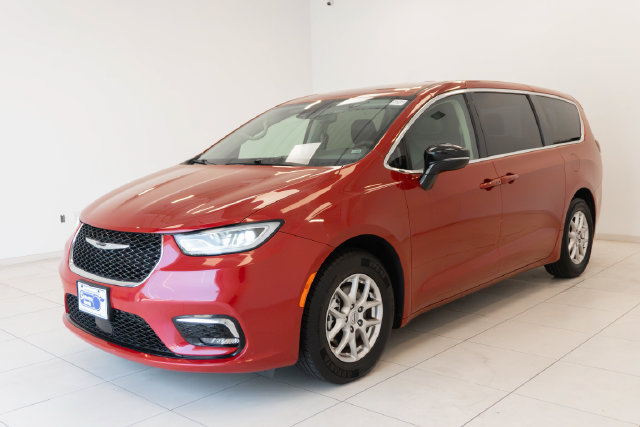 Used 2024 Chrysler Pacifica Touring-L FWD image 25