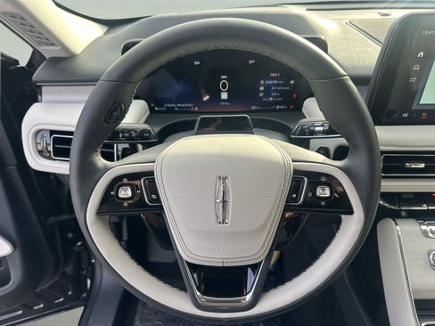 New 2026 Lincoln Aviator Reserve image 13
