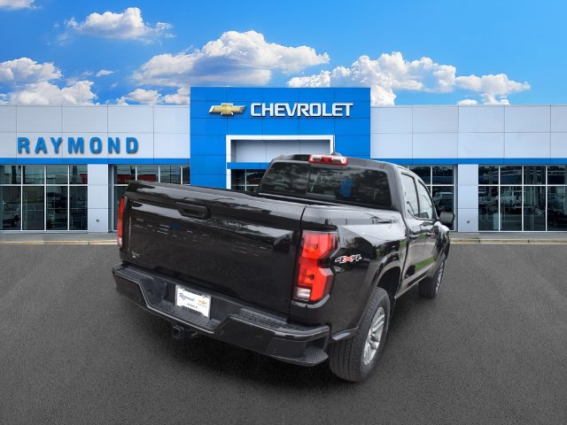 New 2026 Chevrolet Colorado LT w/ LT Convenience Package AWD/4WD image 4