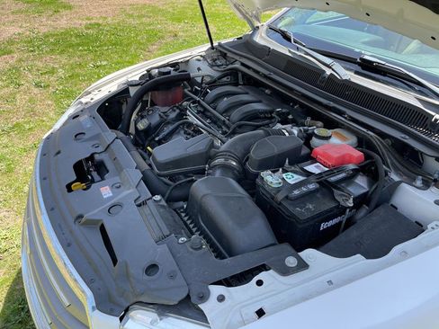 Used 2014 Ford Taurus SEL w/ Equipment Group 201A image 22