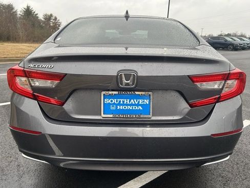 Used 2018 Honda Accord EX-L image 5