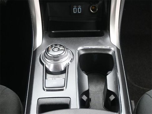 Used 2019 Ford Fusion SE image 27