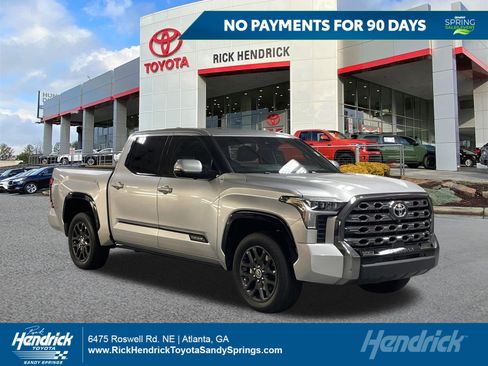 Used 2023 Toyota Tundra Platinum image 1