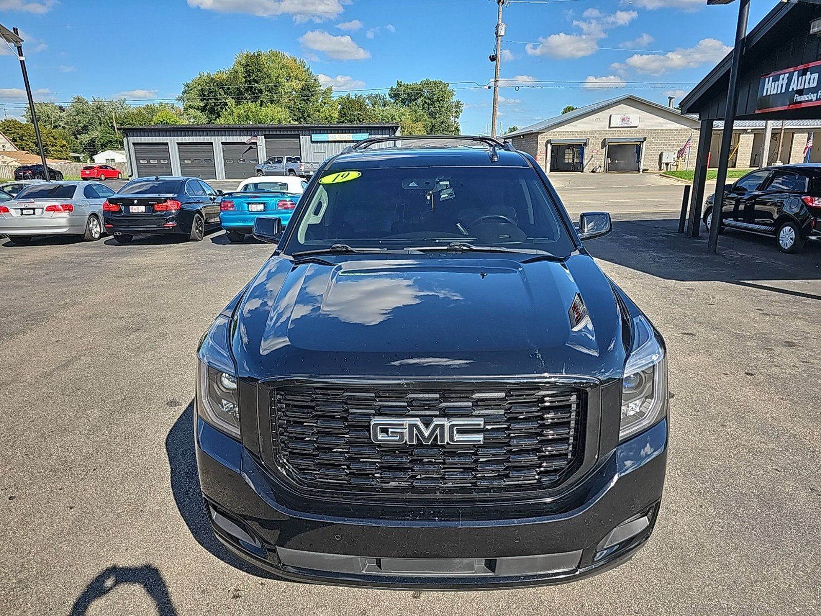 Used 2019 GMC Yukon SLT AWD/4WD image 9