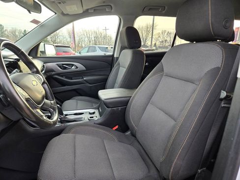 Used 2019 Chevrolet Traverse LT image 27