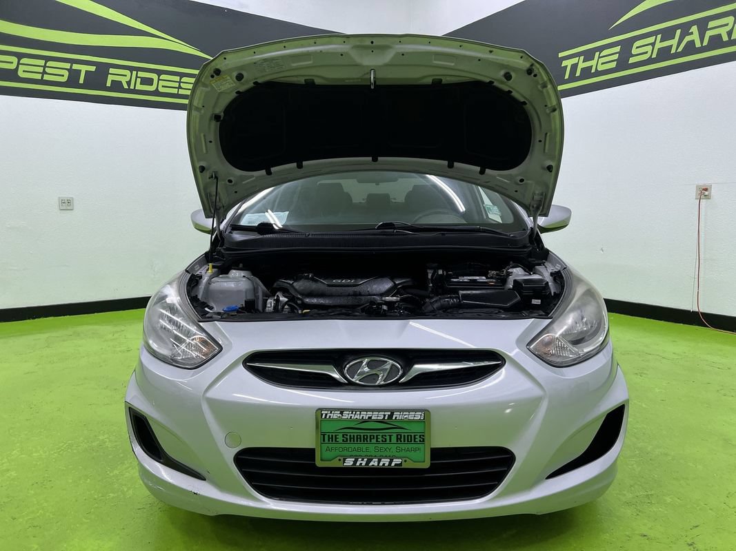 Used 2014 Hyundai Accent GLS FWD image 4