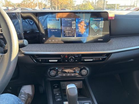 New 2026 Nissan Kicks SV w/ SV Premium Package image 11