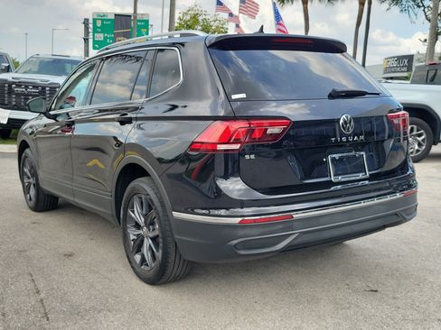 Used 2022 Volkswagen Tiguan SE FWD image 6