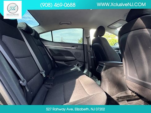 Used 2018 Hyundai Elantra SEL FWD image 23