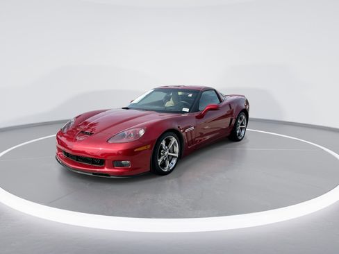 Used 2013 Chevrolet Corvette Grand Sport w/ 2LT Preferred Equipment Group image 5