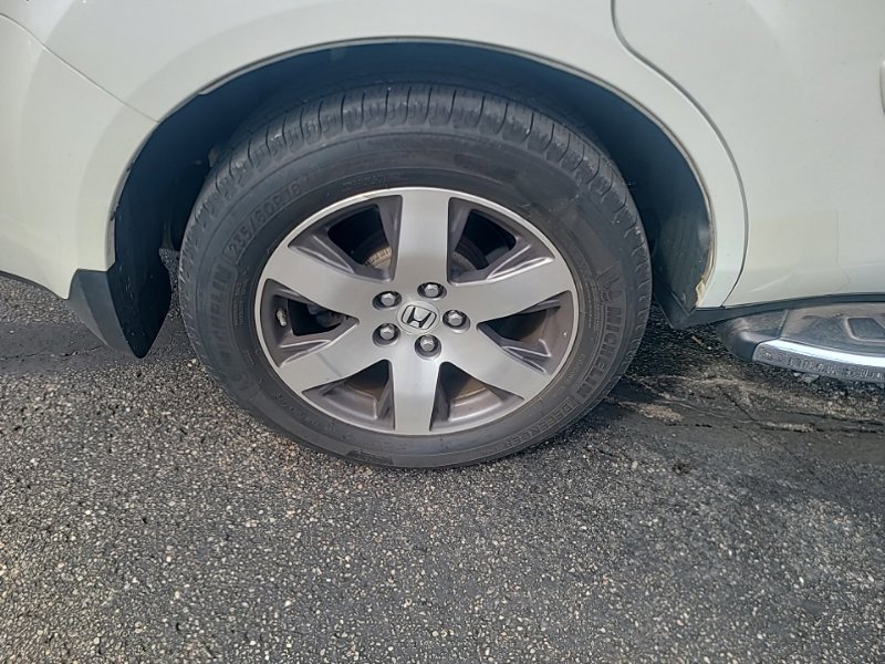 Used 2012 Honda Pilot Touring image 8