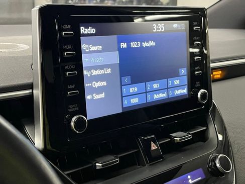 Used 2019 Toyota Corolla SE image 25