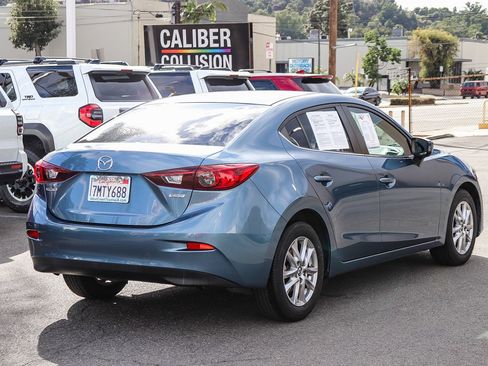Used 2016 MAZDA MAZDA3 i Sport w/ Preferred Equipment Package image 7