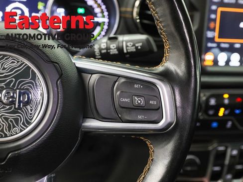 Used 2021 Jeep Wrangler Unlimited Sahara image 16