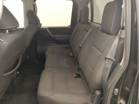 Used 2014 Nissan Titan PRO-4X image 18