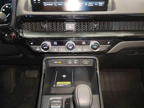 Used 2025 Honda CR-V Sport Touring image 28