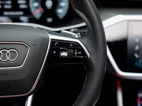 Used 2023 Audi S6 Premium Plus w/ Premium Plus Package image 46