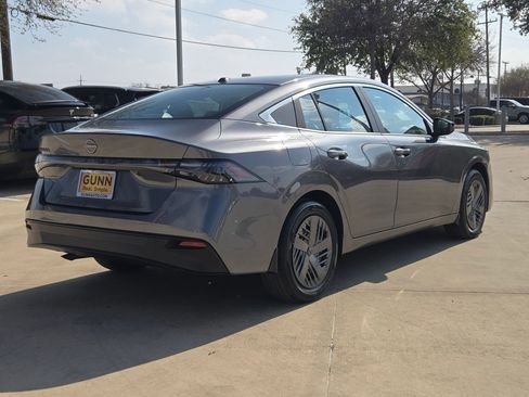 New 2026 Nissan Sentra SV FWD image 3