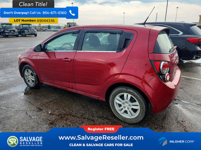 Used 2014 Chevrolet Sonic LT FWD image 3