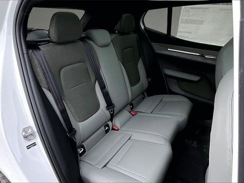 New 2026 Volvo EX30 Plus w/ Climate Package image 10