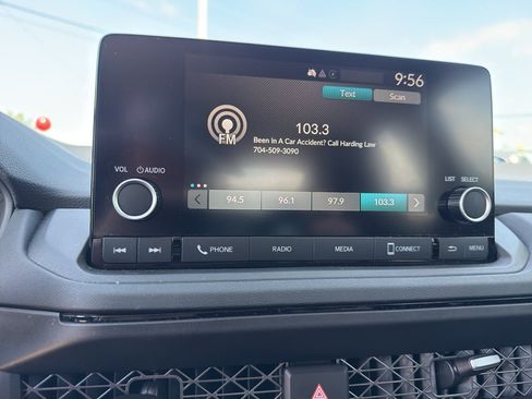 Certified 2025 Honda Accord SE image 18