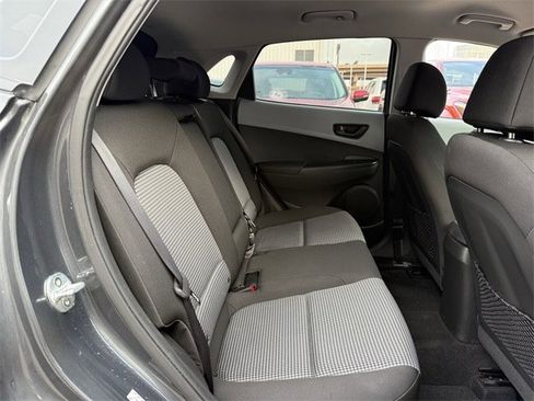 Used 2020 Hyundai Kona SE image 30