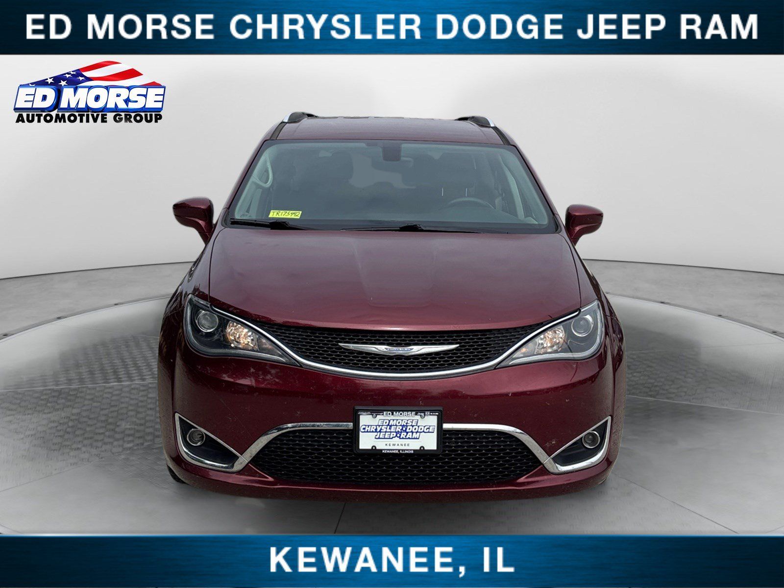 Used 2018 Chrysler Pacifica Touring-L FWD image 8