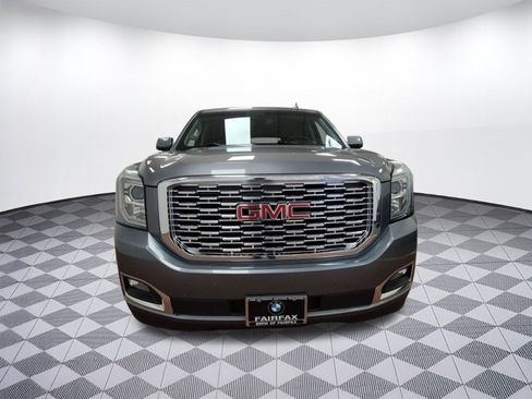 Used 2018 GMC Yukon Denali w/ Denali Ultimate Package image 5