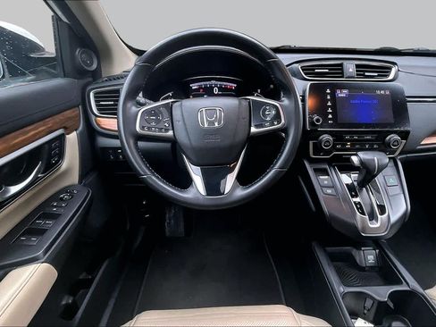 Used 2018 Honda CR-V Touring image 6